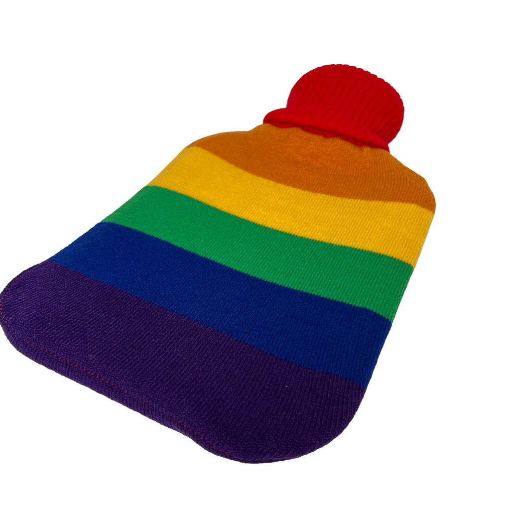 Waermflasche-mit-Pride-Regenbogenbezug-----2-Liter--weich-und-waermend-waermflasche-waermflasche-mit-bezug-waermeflasche-waermflaschen-hot-water-bottle-bi-queer-gay-lgbtq-regenbogen-pri_2.png