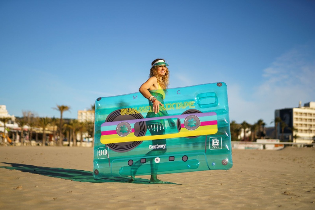 Bestway-Retro-Beats-Luftmatratze-gravidus-12206_1.jpg