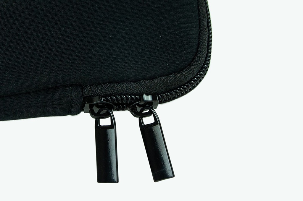 Neopren-Notebooktasche-Laptoptasche-Huelle-15-4---u_1.jpg