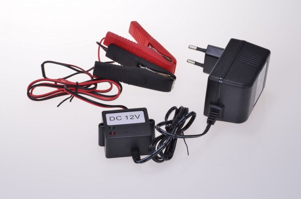 KFZ Batterieerhalter & Ladegerät 12V